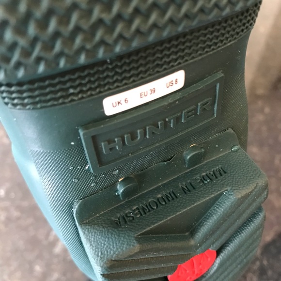 New Hunter Women's Original Tall Rain Boots: Green - Picture 12 of 16